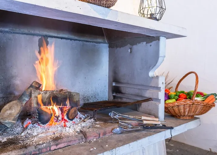 Апартаменты Andela 4 *