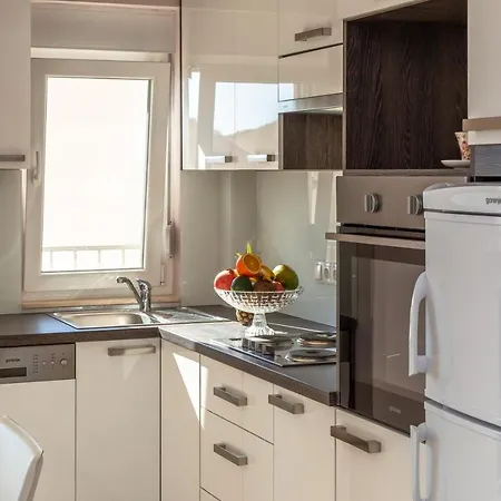 Apartment Andela 4